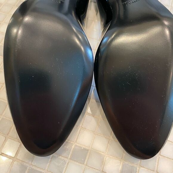 Like New Stuart Weitzman black patent heels - Picture 5 of 9